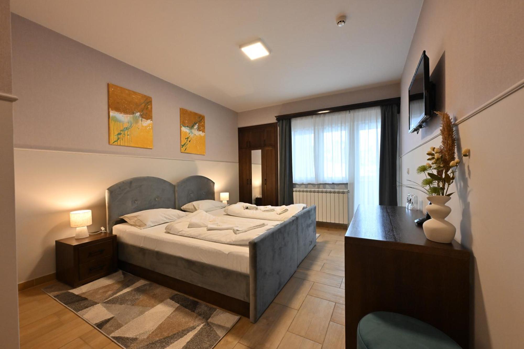 סייניצה Hotel Lane מראה חיצוני תמונה