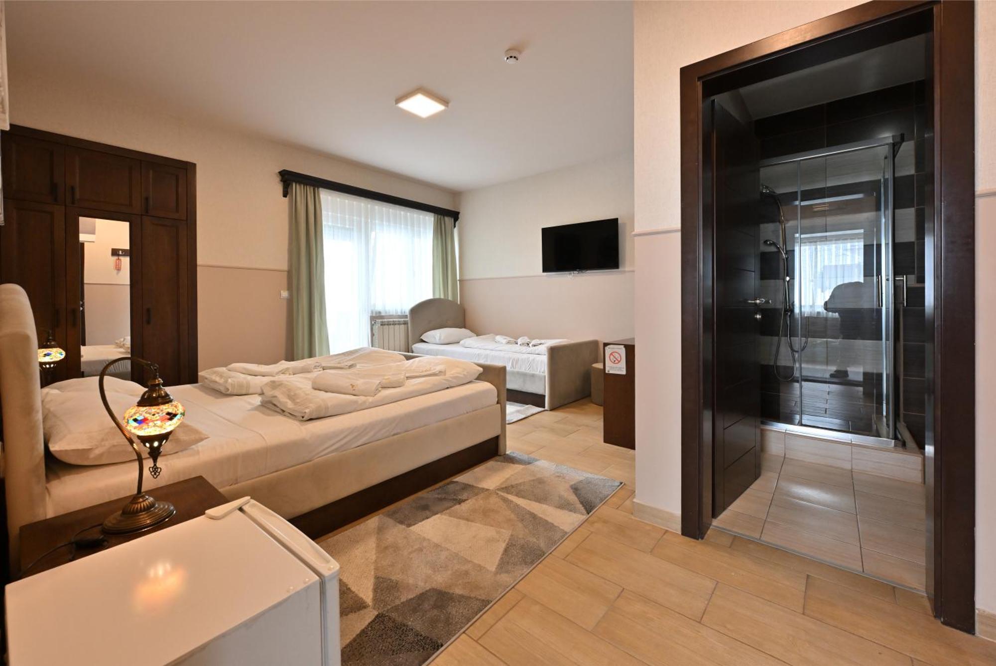 סייניצה Hotel Lane מראה חיצוני תמונה